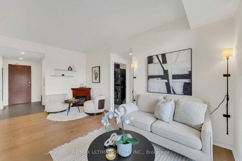 Photo 4 at 209 - 1750 Bayview Avenue, Mount Pleasant East, Toronto
