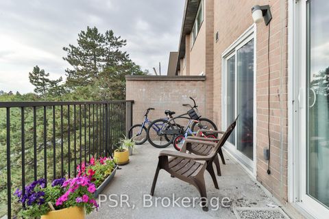 Photo 11 at 225 - 165 Cherokee Boulevard, Pleasant View, Toronto