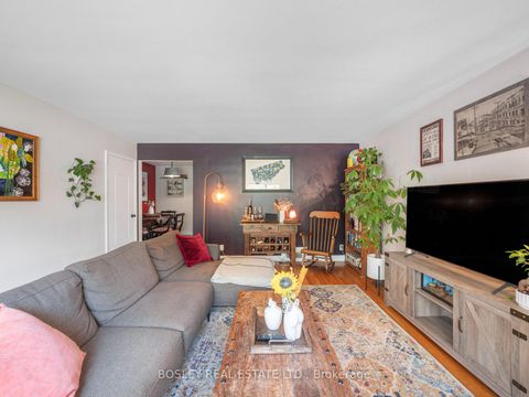 Photo 11 at 9 Love Crescent, Danforth, Toronto