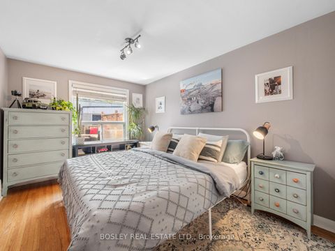 Photo 15 at 9 Love Crescent, Danforth, Toronto