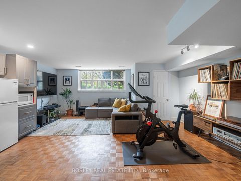 Photo 27 at 9 Love Crescent, Danforth, Toronto