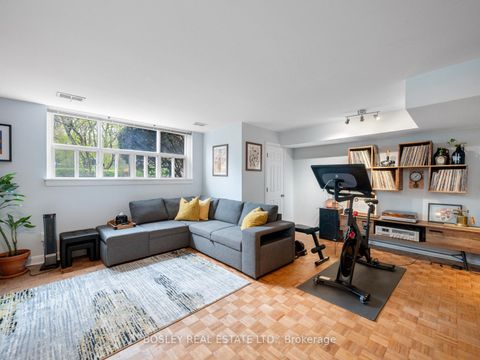 Photo 28 at 9 Love Crescent, Danforth, Toronto
