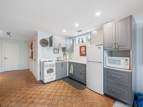 Photo 30 at 9 Love Crescent, Danforth, Toronto