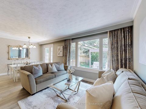 Photo 5 at 55 Albacore Crescent, Woburn, Toronto
