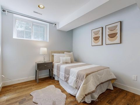 Photo 32 at 55 Albacore Crescent, Woburn, Toronto