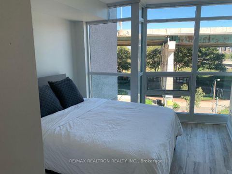 Photo 5 at 574 - 209 Fort York Boulevard, Niagara, Toronto
