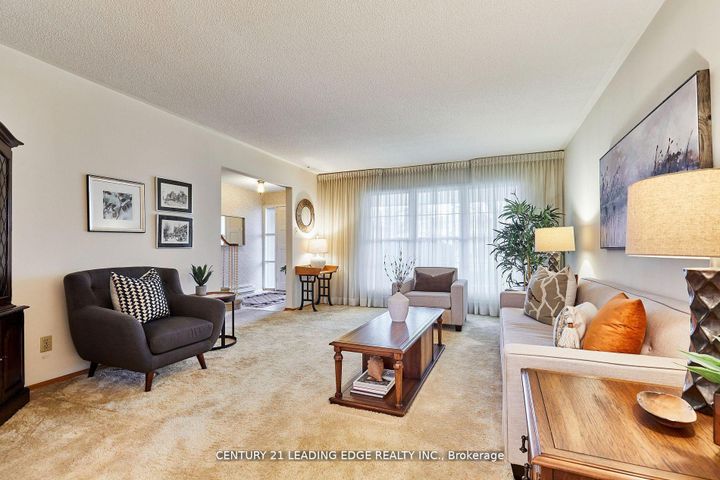 Photo 5 at 24 Dunmurray Boulevard, Sullivan, Toronto