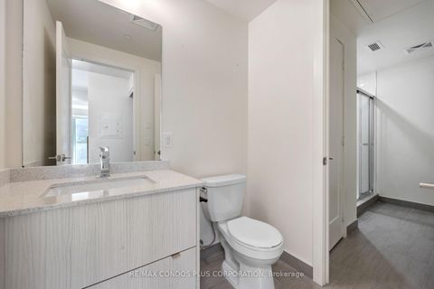 Photo 17 at 518 - 330 Richmond Street W, Waterfront Communities C1, Toronto