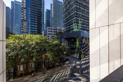 Photo 26 at 518 - 330 Richmond Street W, Waterfront Communities C1, Toronto