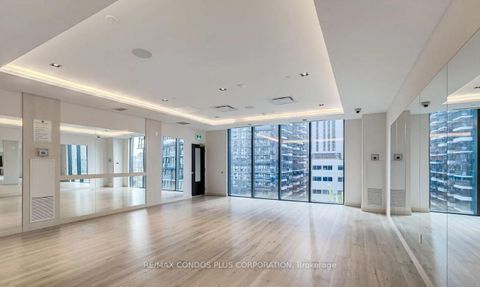 Photo 29 at 518 - 330 Richmond Street W, Waterfront Communities C1, Toronto