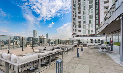 Photo 35 at 518 - 330 Richmond Street W, Waterfront Communities C1, Toronto
