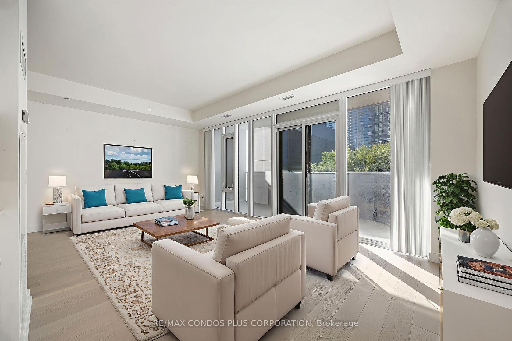 518 - 330 Richmond Street W, Waterfront Communities C1, Toronto 