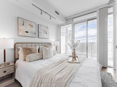 Photo 2 at 1604 - 125 Peter Street, Waterfront Communities C1, Toronto