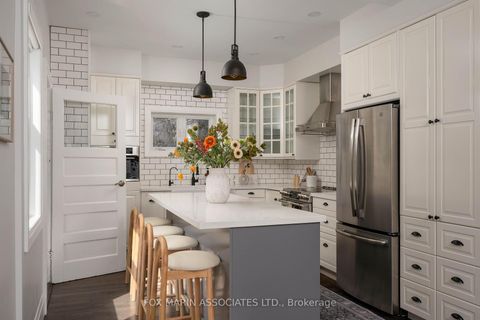 Photo 15 at 148 Scarboro Crescent, Cliffcrest, Toronto