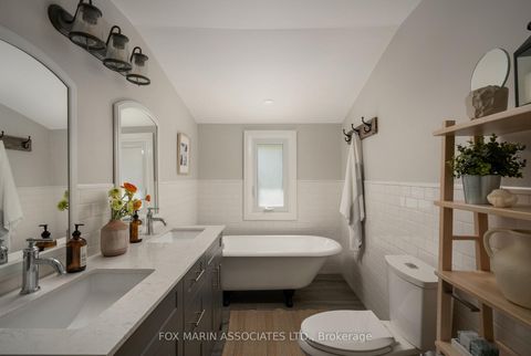 Photo 28 at 148 Scarboro Crescent, Cliffcrest, Toronto