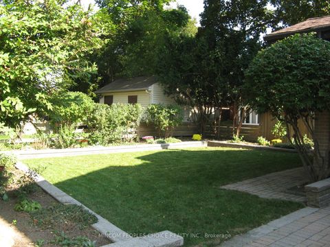 Photo 9 at 12 Ladysbridge Drive, Morningside, Toronto