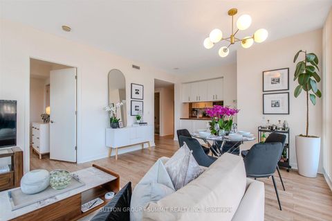 Photo 20 at 801 - 281 Mutual Street, Yonge Corridor, Toronto Photo 20 at 801 - 281 Mutual Street, Yonge Corridor, Toronto