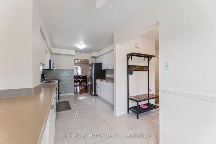 Photo 19 at 1518 Woodruff Crescent, Amberlea, Pickering