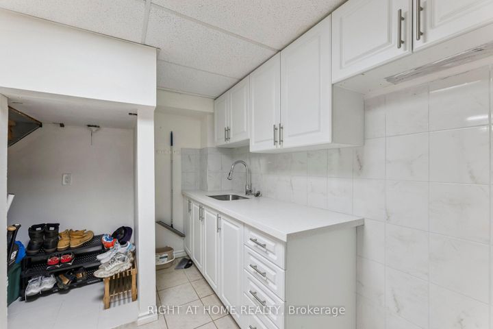 Photo 36 at 1518 Woodruff Crescent, Amberlea, Pickering