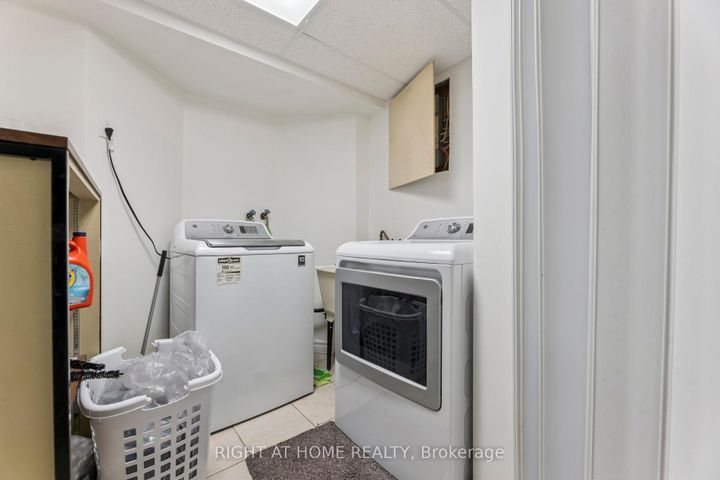 Photo 37 at 1518 Woodruff Crescent, Amberlea, Pickering