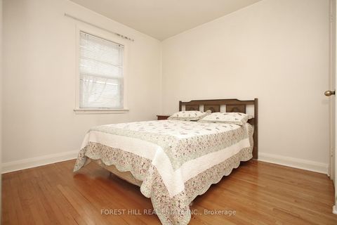 Photo 17 at 26 Alexis Boulevard, Clanton Park, Toronto