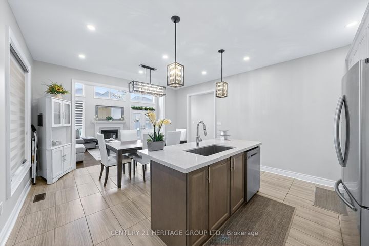 Photo 20 at 90 Gibson Circle, Bradford, Bradford West Gwillimbury