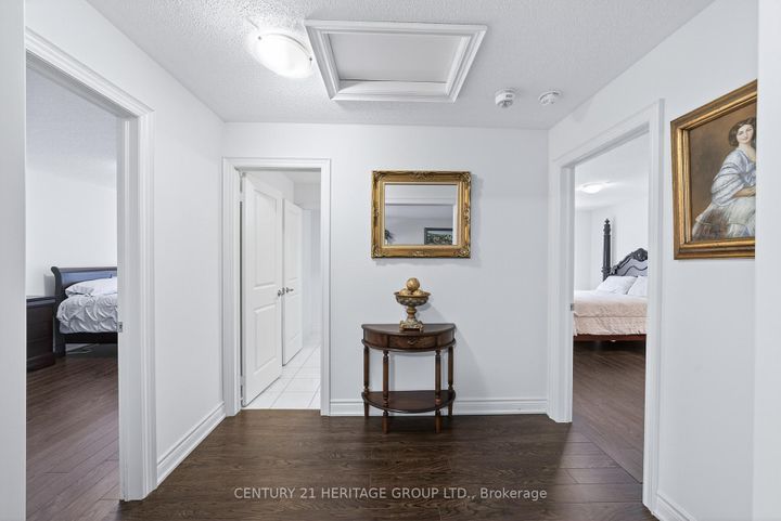 Photo 29 at 90 Gibson Circle, Bradford, Bradford West Gwillimbury