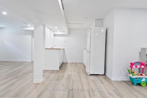 Photo 30 at 4 Thorpe Road, Richview, Toronto