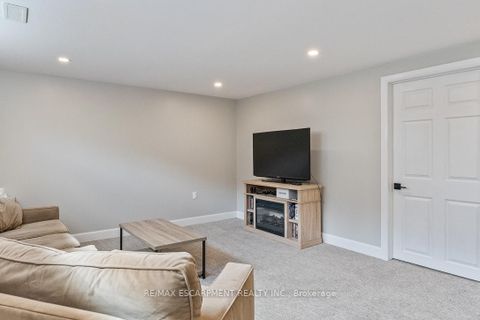 Photo 36 at 4 Thorpe Road, Richview, Toronto