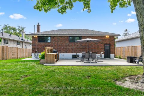Photo 40 at 4 Thorpe Road, Richview, Toronto