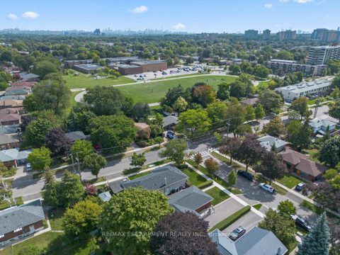 Photo 49 at 4 Thorpe Road, Richview, Toronto