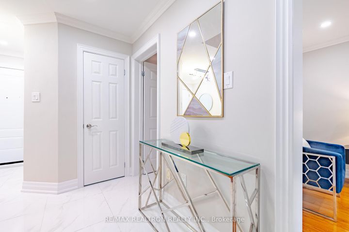 Photo 22 at 28 Marydale Avenue, Middlefield, Markham