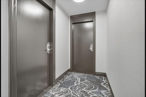 Photo 1 at 3702 - 19 Grand Trunk Crescent, Waterfront Communities C1, Toronto