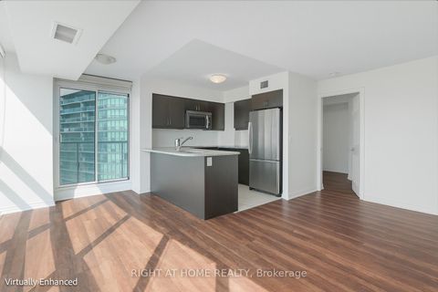 Photo 3 at 3702 - 19 Grand Trunk Crescent, Waterfront Communities C1, Toronto