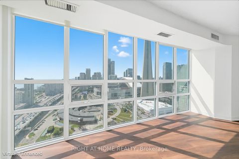Photo 12 at 3702 - 19 Grand Trunk Crescent, Waterfront Communities C1, Toronto