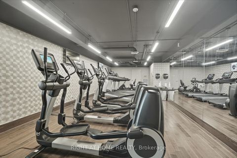 Photo 15 at 3702 - 19 Grand Trunk Crescent, Waterfront Communities C1, Toronto