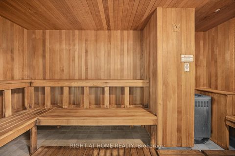 Photo 18 at 3702 - 19 Grand Trunk Crescent, Waterfront Communities C1, Toronto