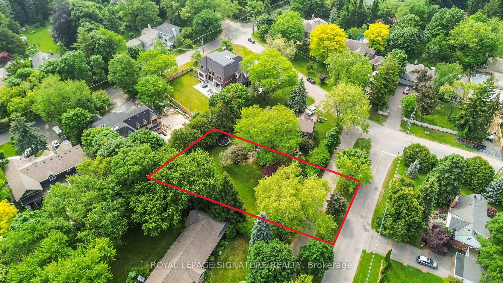 Photo 3 at 2R Pine Ridge Drive, Cliffcrest, Toronto Photo 3 at 2R Pine Ridge Drive, Cliffcrest, Toronto