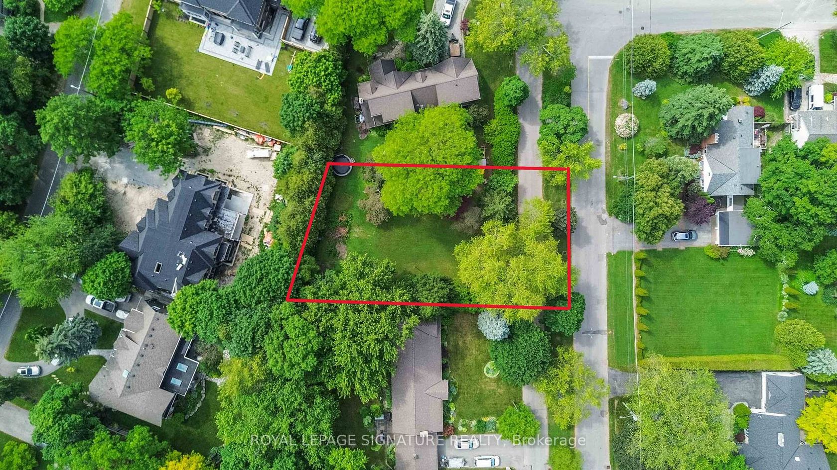 Photo 4 at 2R Pine Ridge Drive, Cliffcrest, Toronto Photo 4 at 2R Pine Ridge Drive, Cliffcrest, Toronto