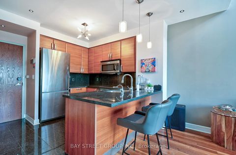 Photo 4 at Uph3 - 1 Avondale Avenue, Willowdale East, Toronto