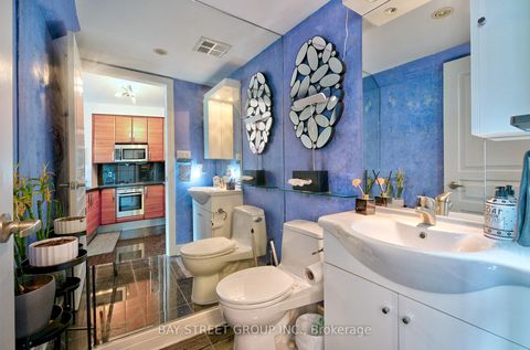 Photo 11 at Uph3 - 1 Avondale Avenue, Willowdale East, Toronto