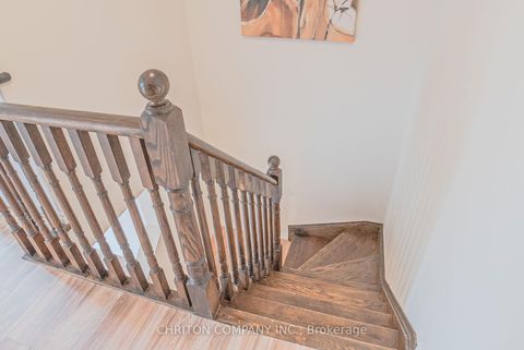 Photo 6 at 55 - 2435 Greenwich Drive, WM Westmount, Oakville
