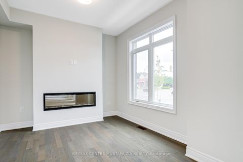 Photo 4 at 2717 WestOak Trails Boulevard, WM Westmount, Oakville