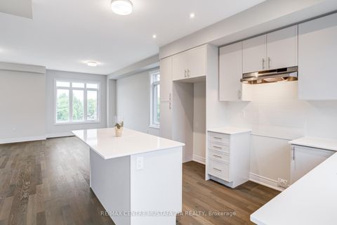 Photo 19 at 2717 WestOak Trails Boulevard, WM Westmount, Oakville