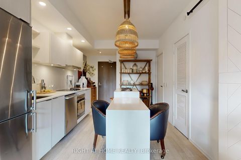 Photo 9 at 401 - 12 Bonnycastle Street, Waterfront Communities C8, Toronto