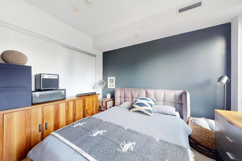 Photo 26 at 401 - 12 Bonnycastle Street, Waterfront Communities C8, Toronto