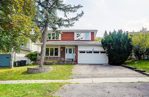 Photo 26 at 19 Stubbs Drive, Windfields, Toronto