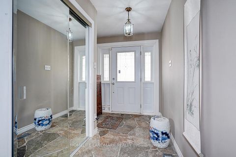 Photo 27 at 19 Stubbs Drive, Windfields, Toronto