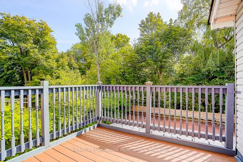 Photo 29 at 19 Stubbs Drive, Windfields, Toronto