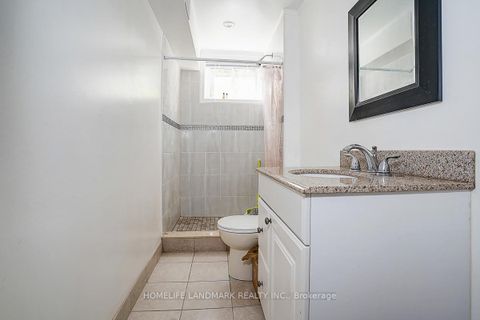 Photo 43 at 19 Stubbs Drive, Windfields, Toronto